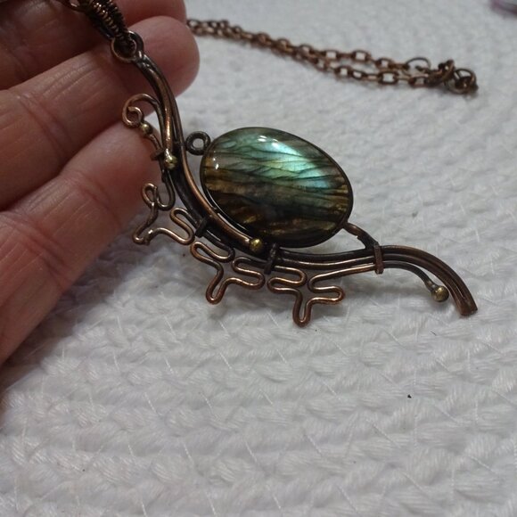 Gorgeous LABRADORITE Handmade COPPER WIRE-WRAPPED Pendant/Chain #937C - Picture 2 of 3